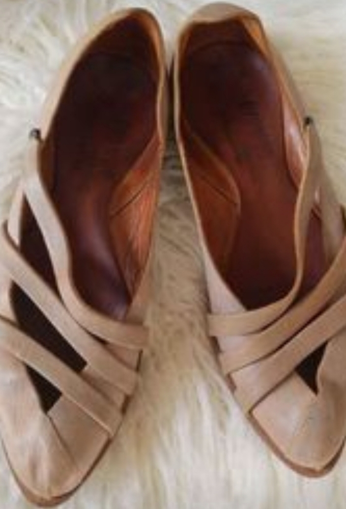 Cydwoq Leather Flats 38